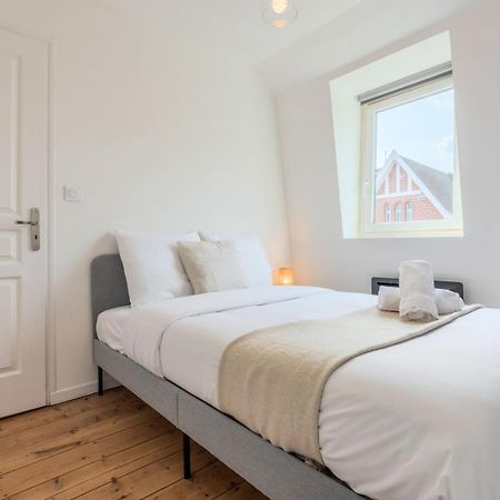 Charming 2-Bedroom Apartment At Croise Laroche มาร์ค-ออง-บาโรล์ ภายนอก รูปภาพ